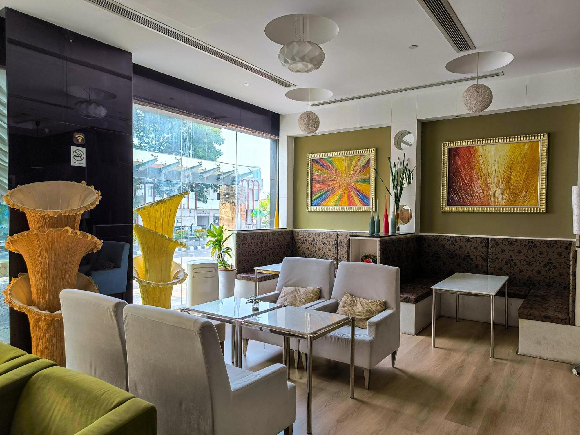 Meritz Hotel Miri Zewnętrze zdjęcie