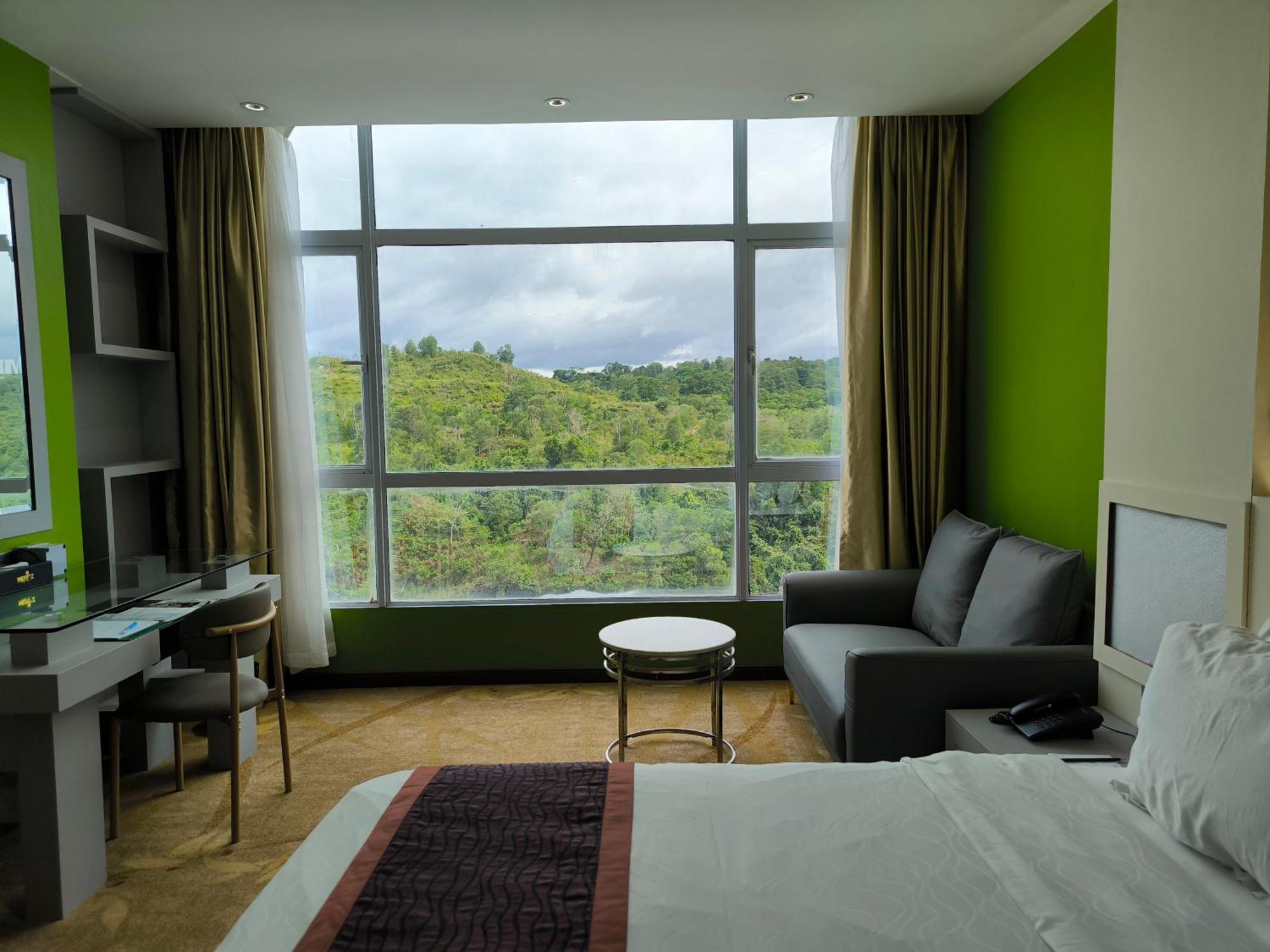 Meritz Hotel Miri Zewnętrze zdjęcie