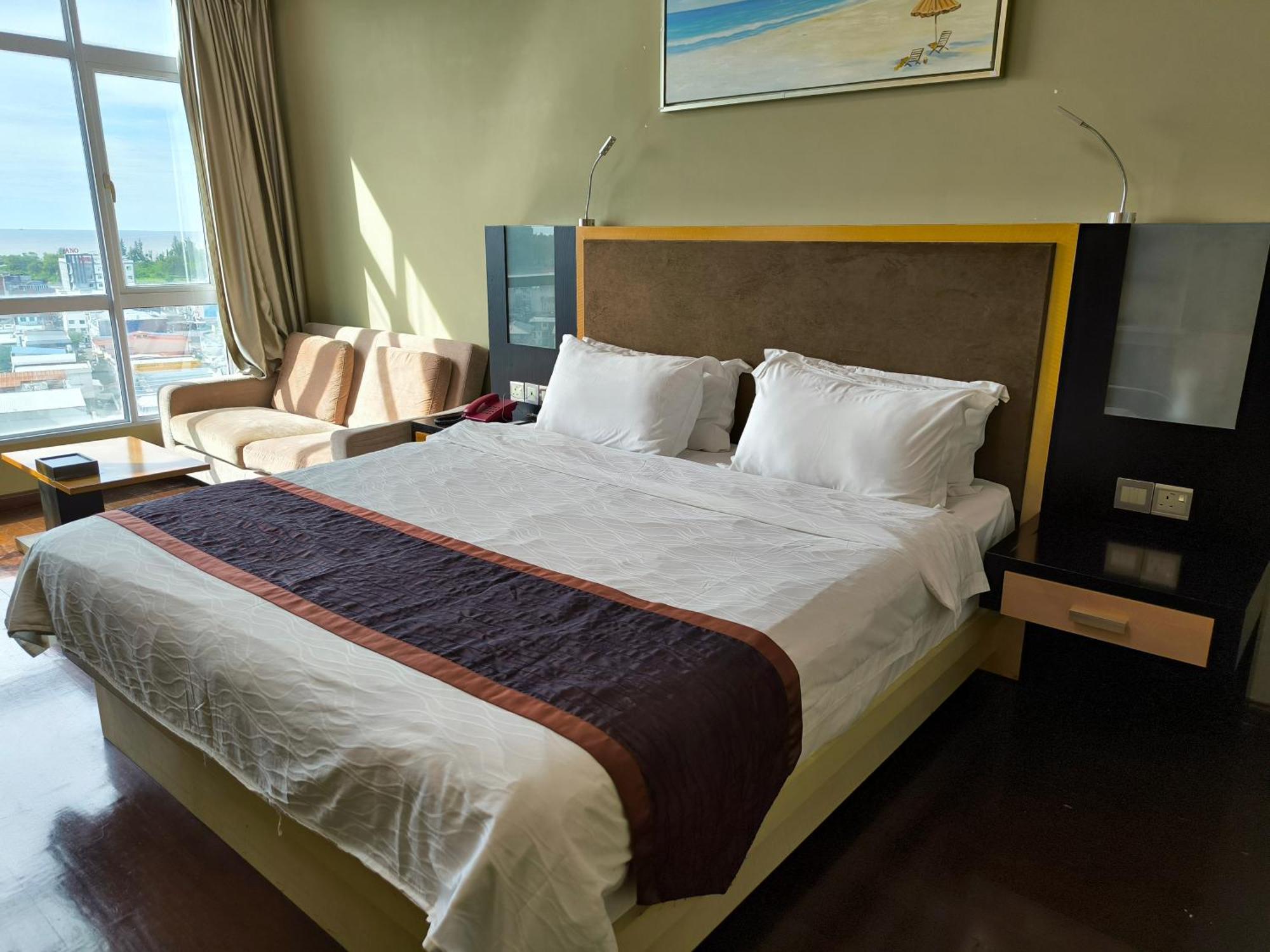 Meritz Hotel Miri Zewnętrze zdjęcie