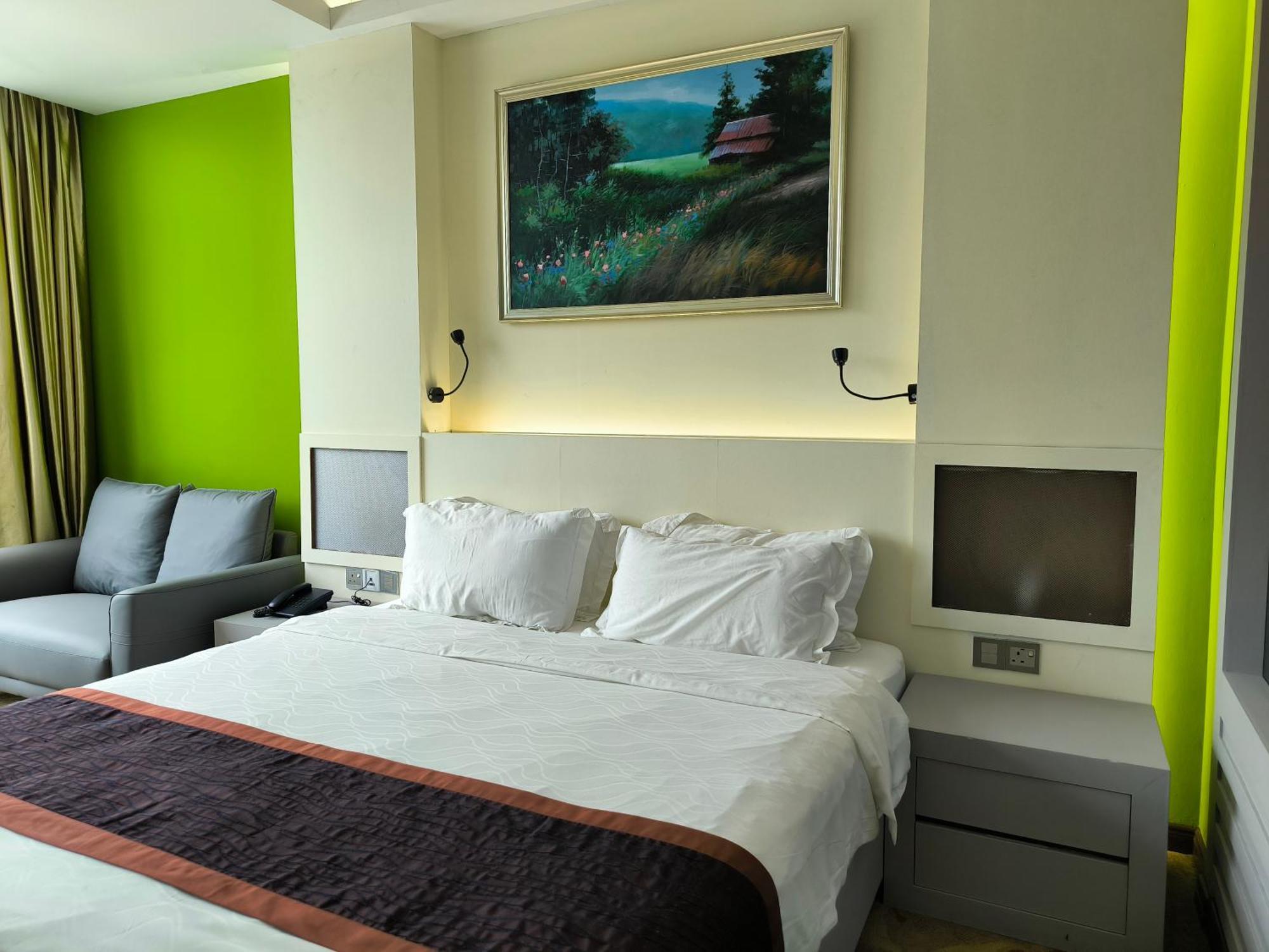 Meritz Hotel Miri Zewnętrze zdjęcie
