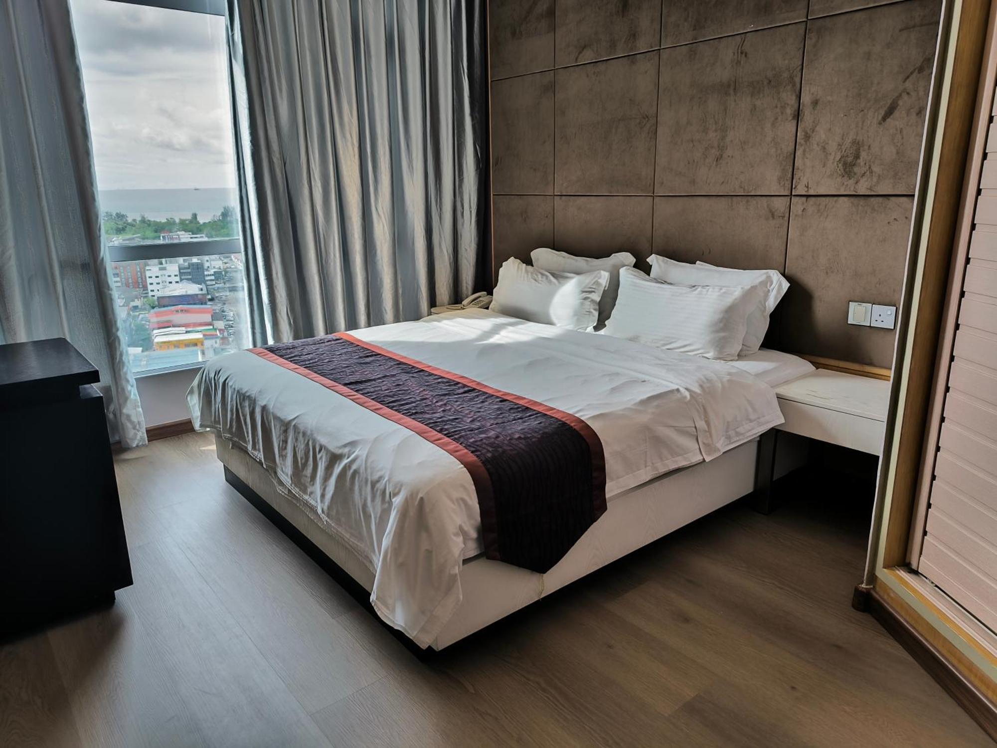 Meritz Hotel Miri Zewnętrze zdjęcie