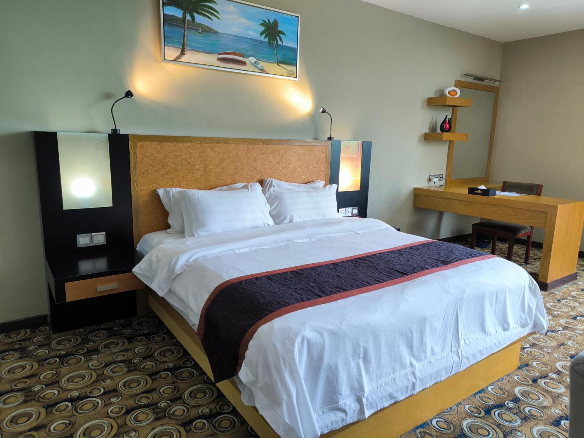 Meritz Hotel Miri Zewnętrze zdjęcie