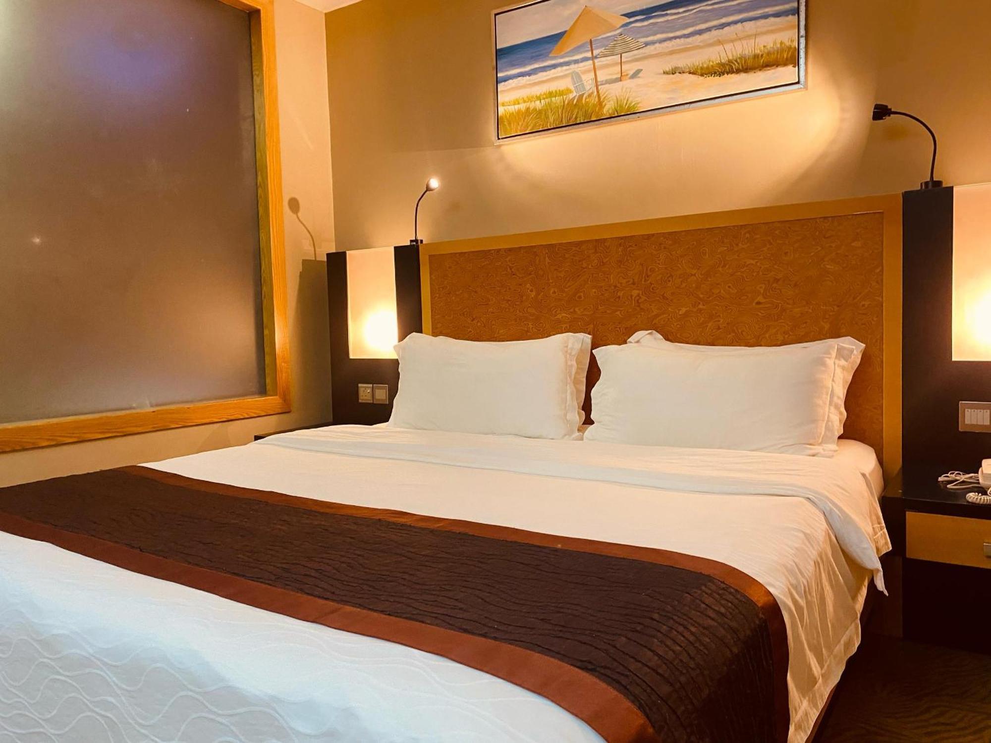 Meritz Hotel Miri Zewnętrze zdjęcie
